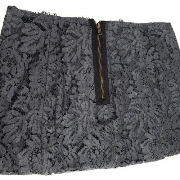 CHASER Gray High Waist Lace Pencil Skirt - Picture 12 of 15